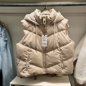 Zara Hooded Vest Puffer Gillet XS